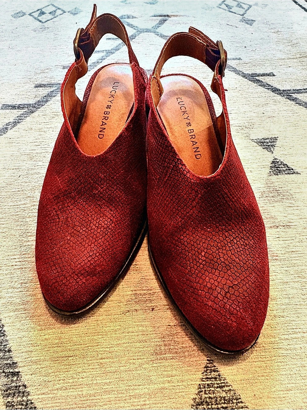 Lucky Brand Red Lideton Slingback Clog Block Heel Shootie Red Sz 5.5 / 36 NWT